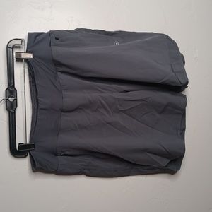 Maroaut Mens‎ XXL Gray Athletic Running Shorts Zipper Pocket with Liner NWT